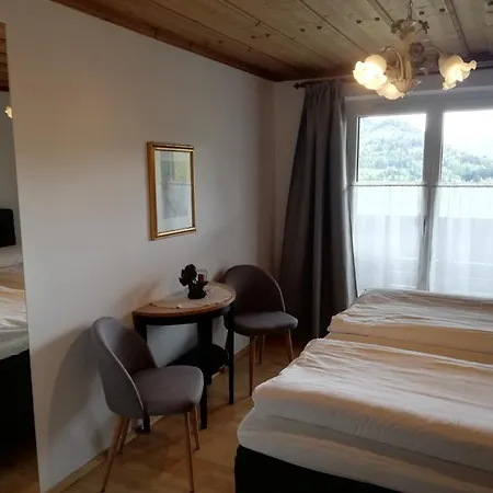 Alpenblick Apartmanhotel 3*