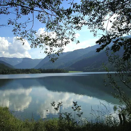 Alpenblick アパートホテル