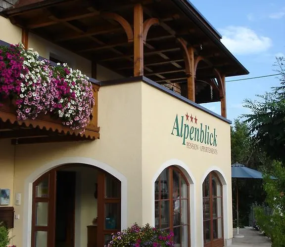 Alpenblick Lägenhetshotell Faistenau